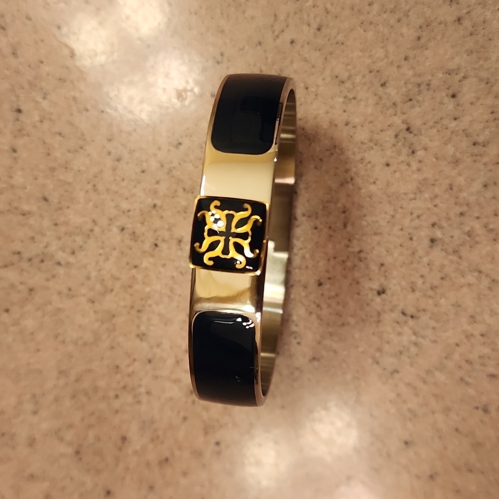 Rustic Cuff Bracelet - Picture 2 of 5